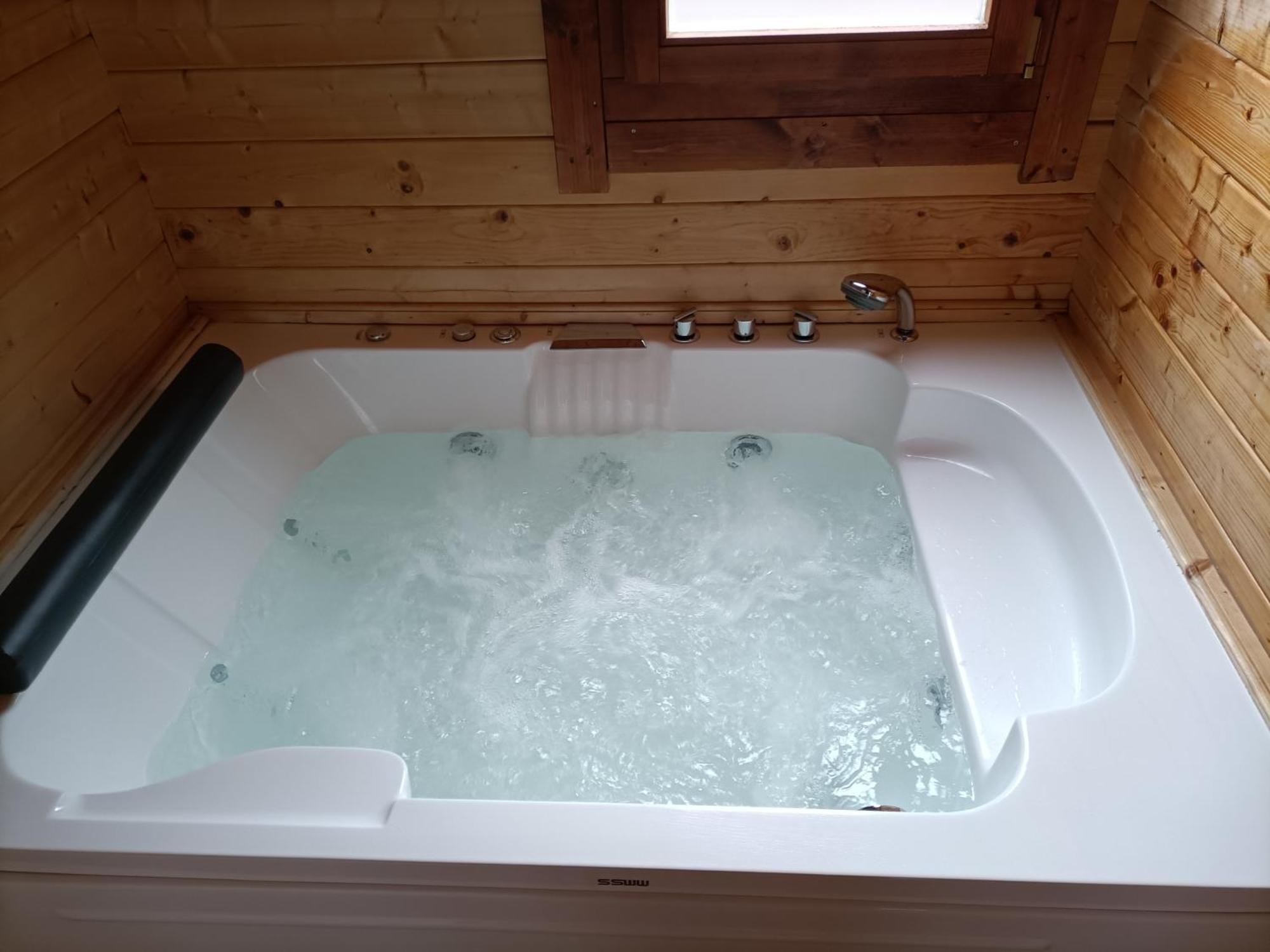La Dehesilla De Toledo Escapada Romantica Jacuzzi Sillon Tantrico Cobisa 외부 사진